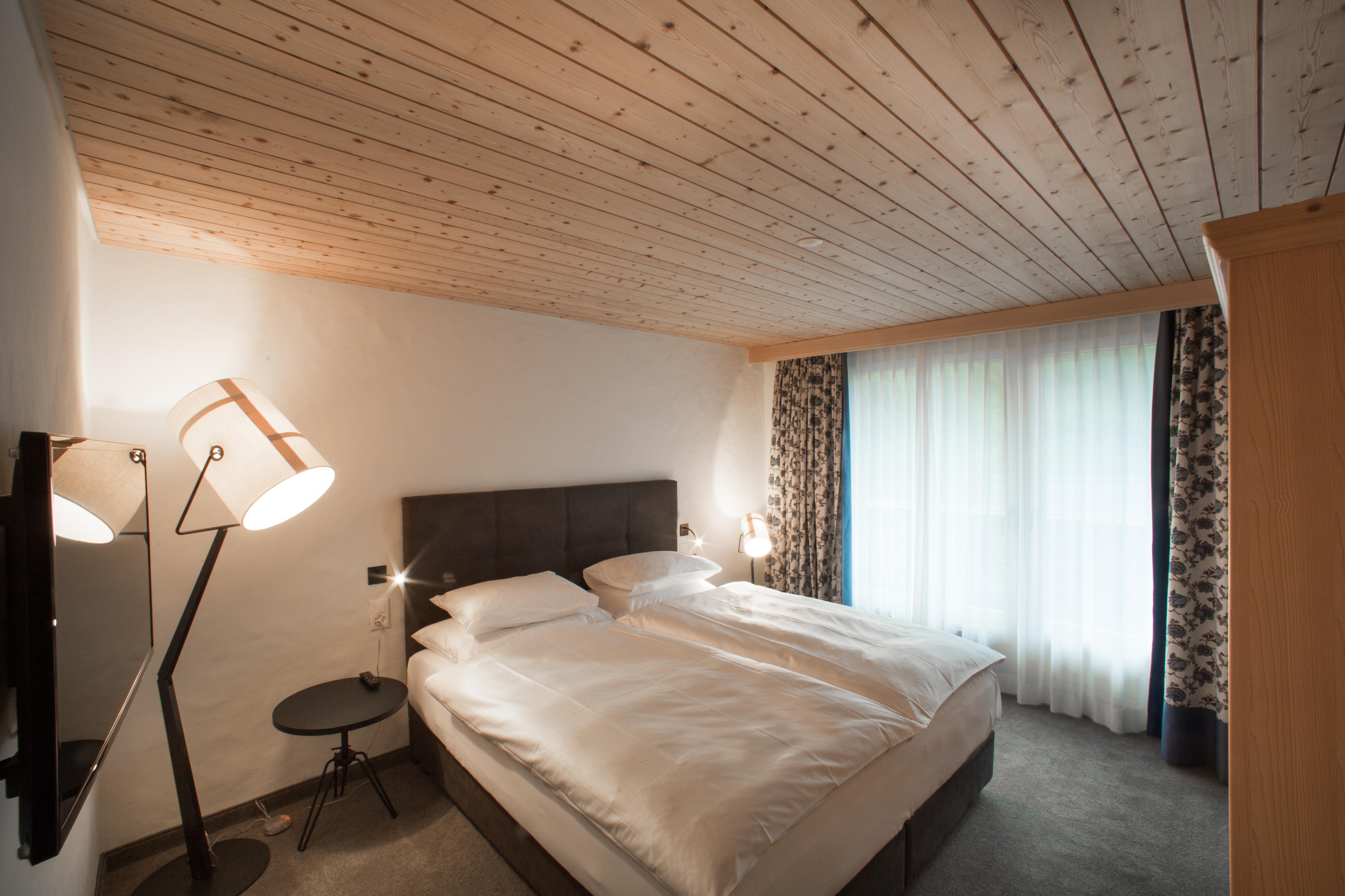 Bernerhof Swiss Quality Hotel גשטאט מראה חיצוני תמונה